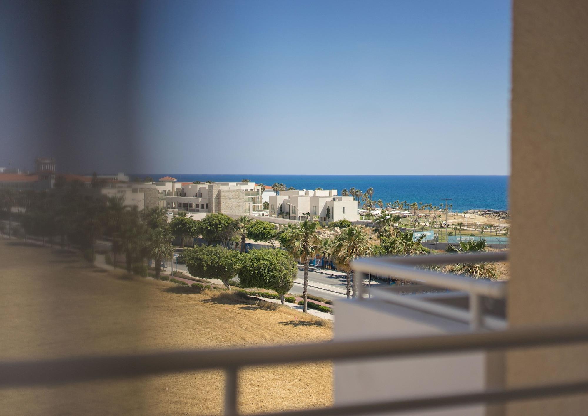 Aloe Hotel Paphos Exterior foto