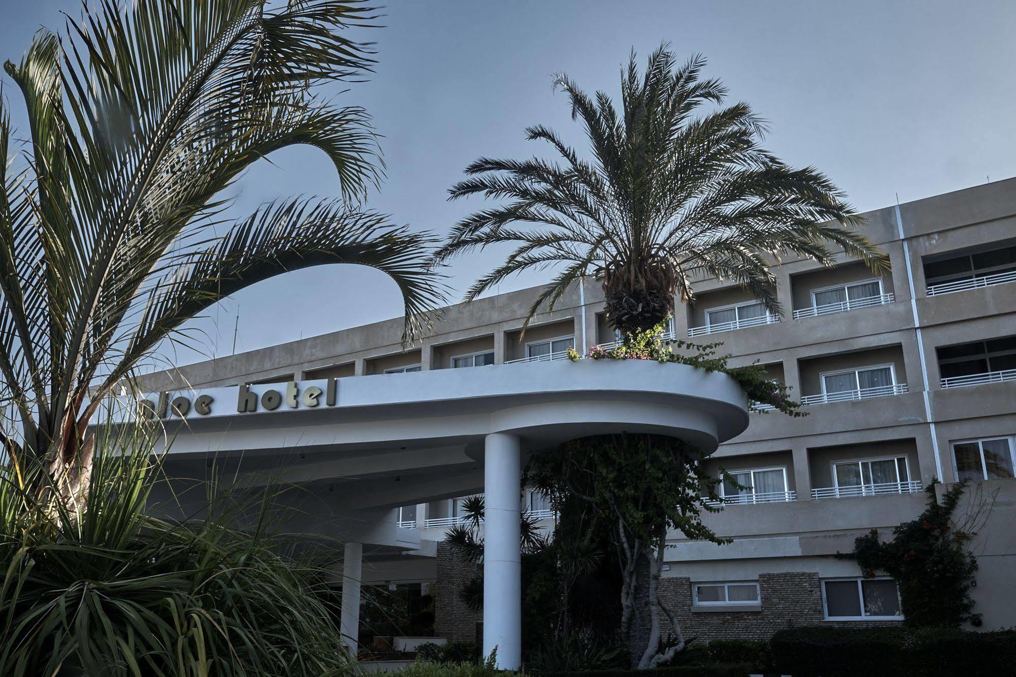 Aloe Hotel Paphos Exterior foto